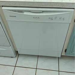 dishwasher 