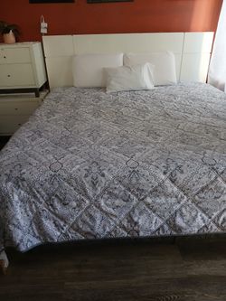 Bedroom Bed Set / Recamara Set