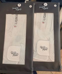 Golf Gloves  (Right Hand) for lefty golfers