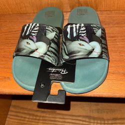 Primitive Skateboarding x Naruto Shippuden Slides, NEW