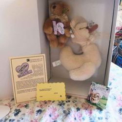 ANNETTE FUNICELLO MOTHER GOOSEBERRY BEAR SET, NEW-IN-BOX