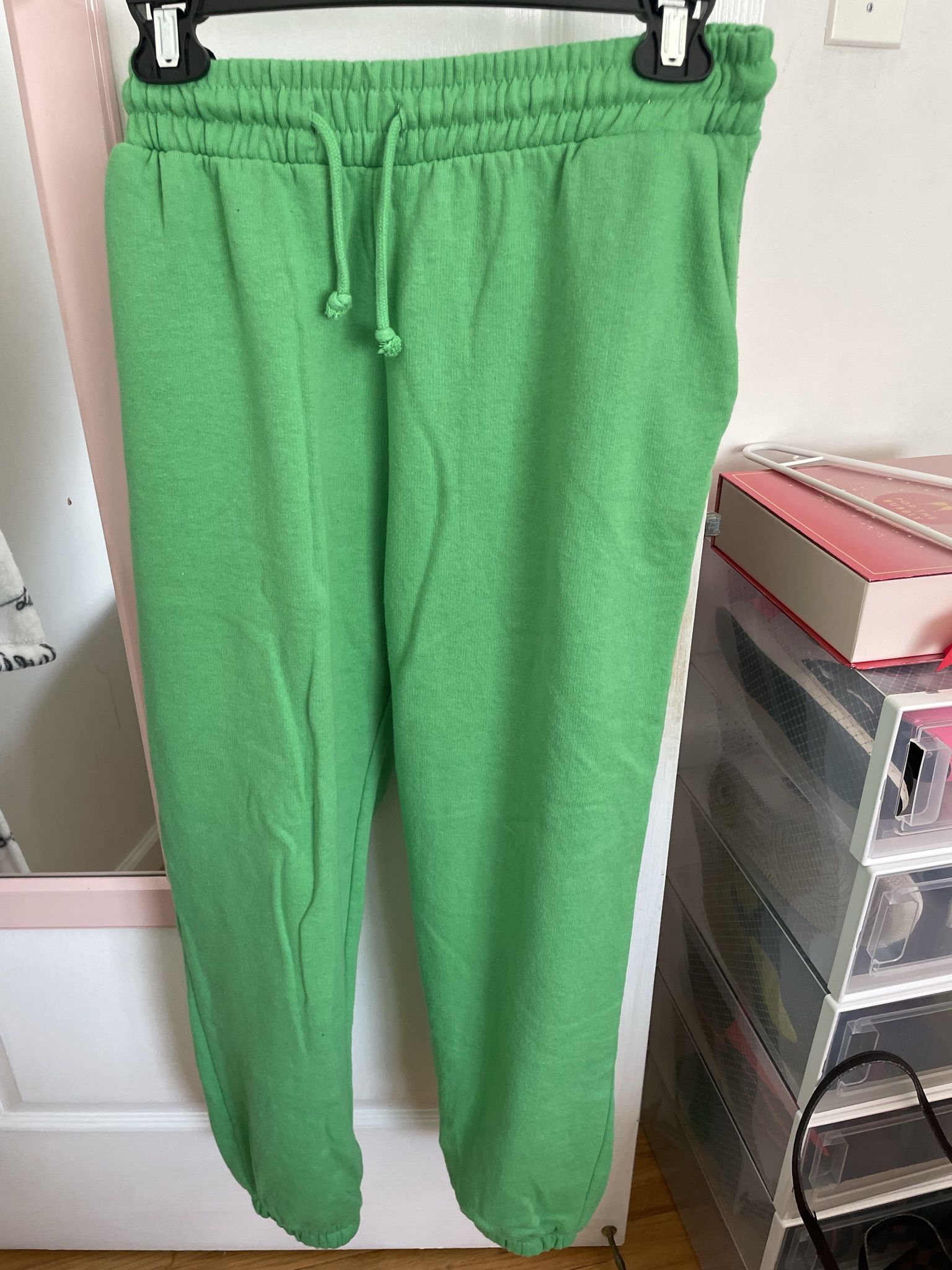 Green Zara sweatpants size medium