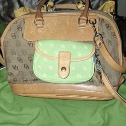 DOONEY & BOURKE TOTE BAG With Lime Green Wristlet