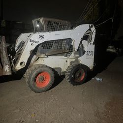 bobcat Service Y Forklift idraulico Y Servicios