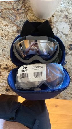 Anon ski/snowboard googles