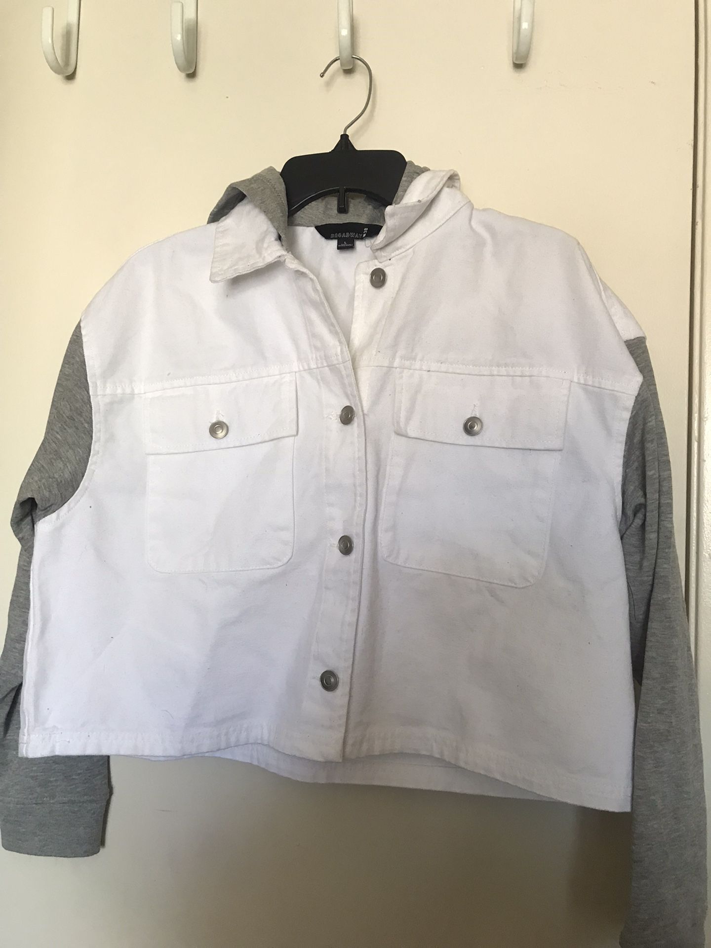 White And Gray Cropped Jacket