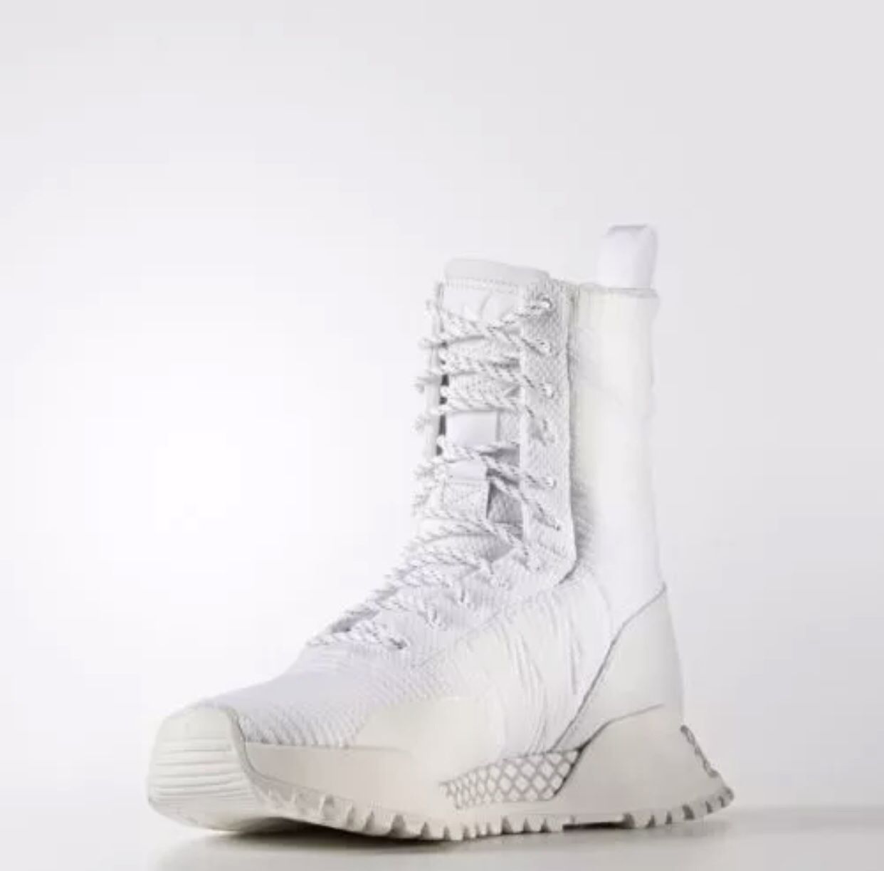 {BY3007} MEN'S ADIDAS ORIGINALS AF 1.3 PRIMEKNIT BOOTS WHITE *NEW* MSRP $220. Size 9.5