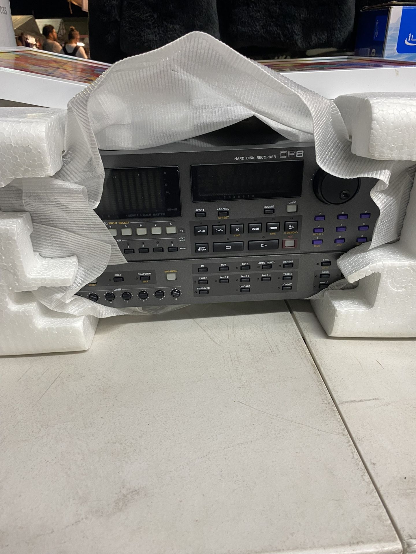 Akai DR16 Digital Hard Disk Multitrack Recorder