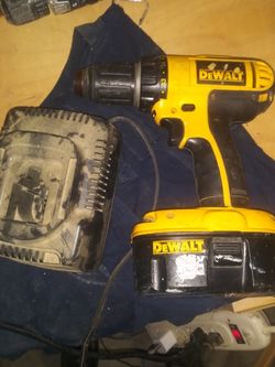 Dewalt 18 Volt Drill