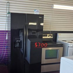 Whirlpool Refrigerator and Stove Combo 