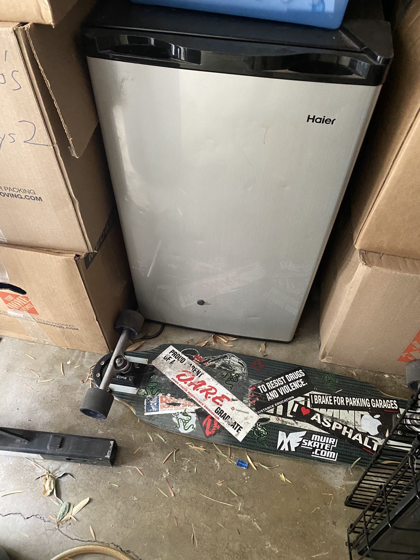 Haier Mini Fridge
