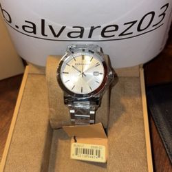 Burberry Conversation The City Silver Dial Silver Steel Strap Watch For Men - BU9037