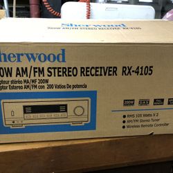 Sherwood  200 W  Receiver