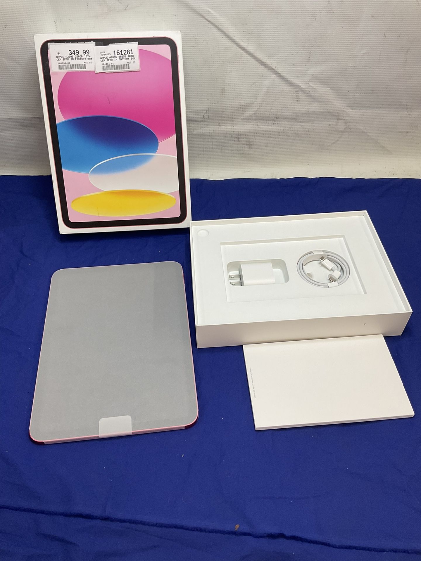 Apple A2696 256GB 10th gen iPad in factory box