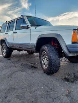 1990 Jeep Cherokee