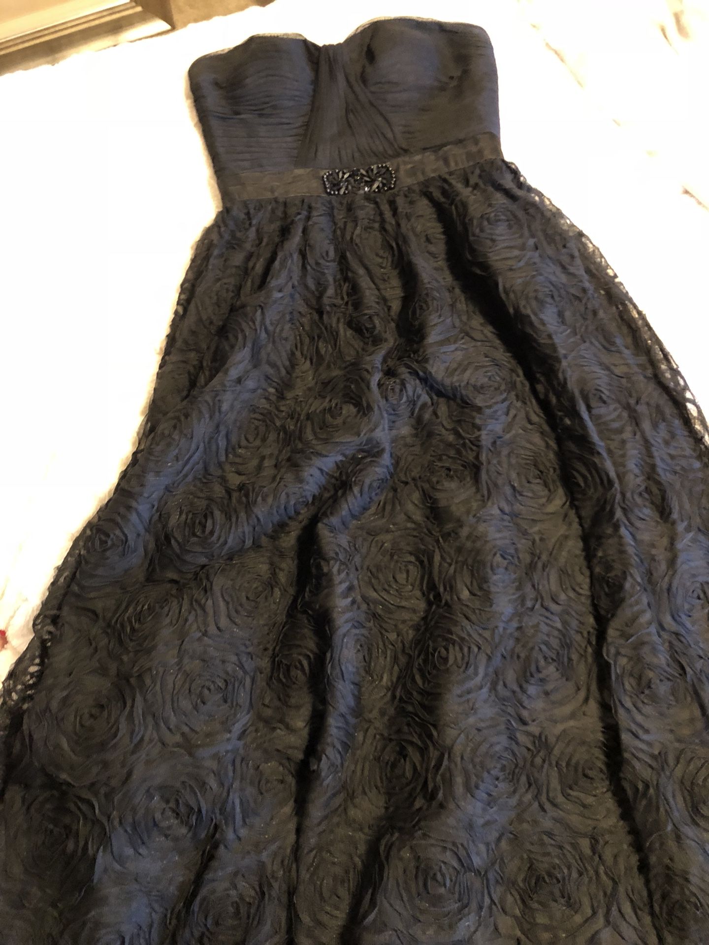 Black strapless prom dress like new size 8