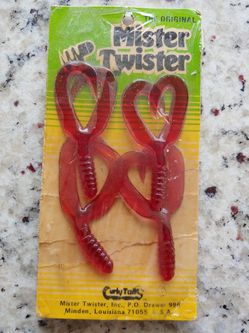 Vintage Mister Twister Fishing Lures - NOS - 14 Packs for Sale in Sterling  Heights, MI - OfferUp