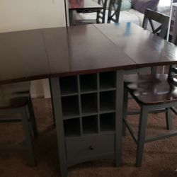 Adjustable Dining Table