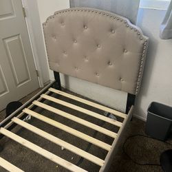 Twin Bed 