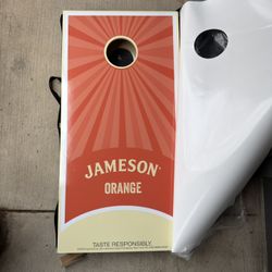 NEW Giant Cornhole Set w/ Case