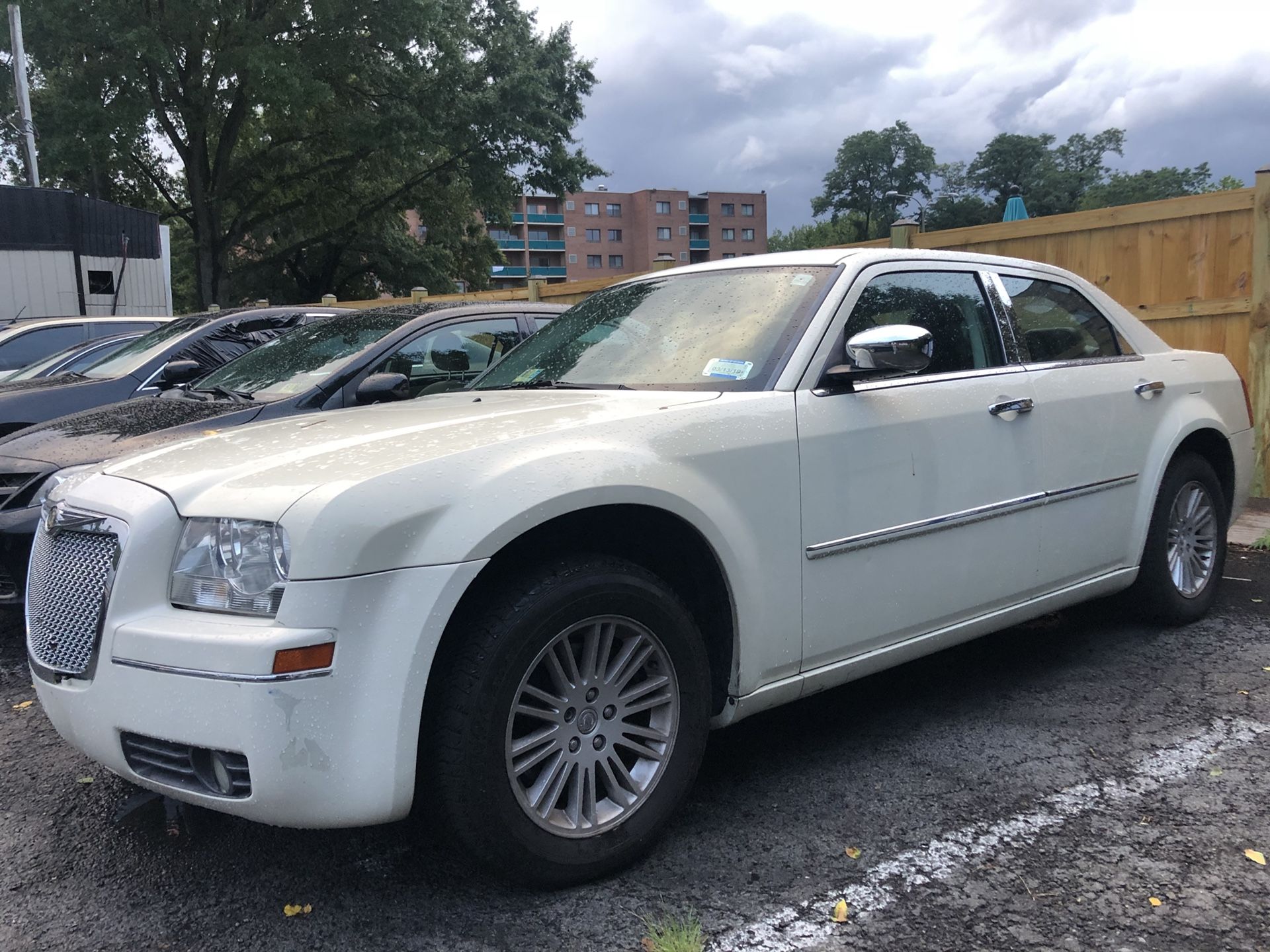 2010 Chrysler 300