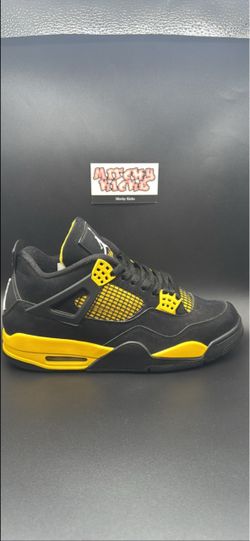Jordan 4 Retro Thunder (2023) Sz. 9