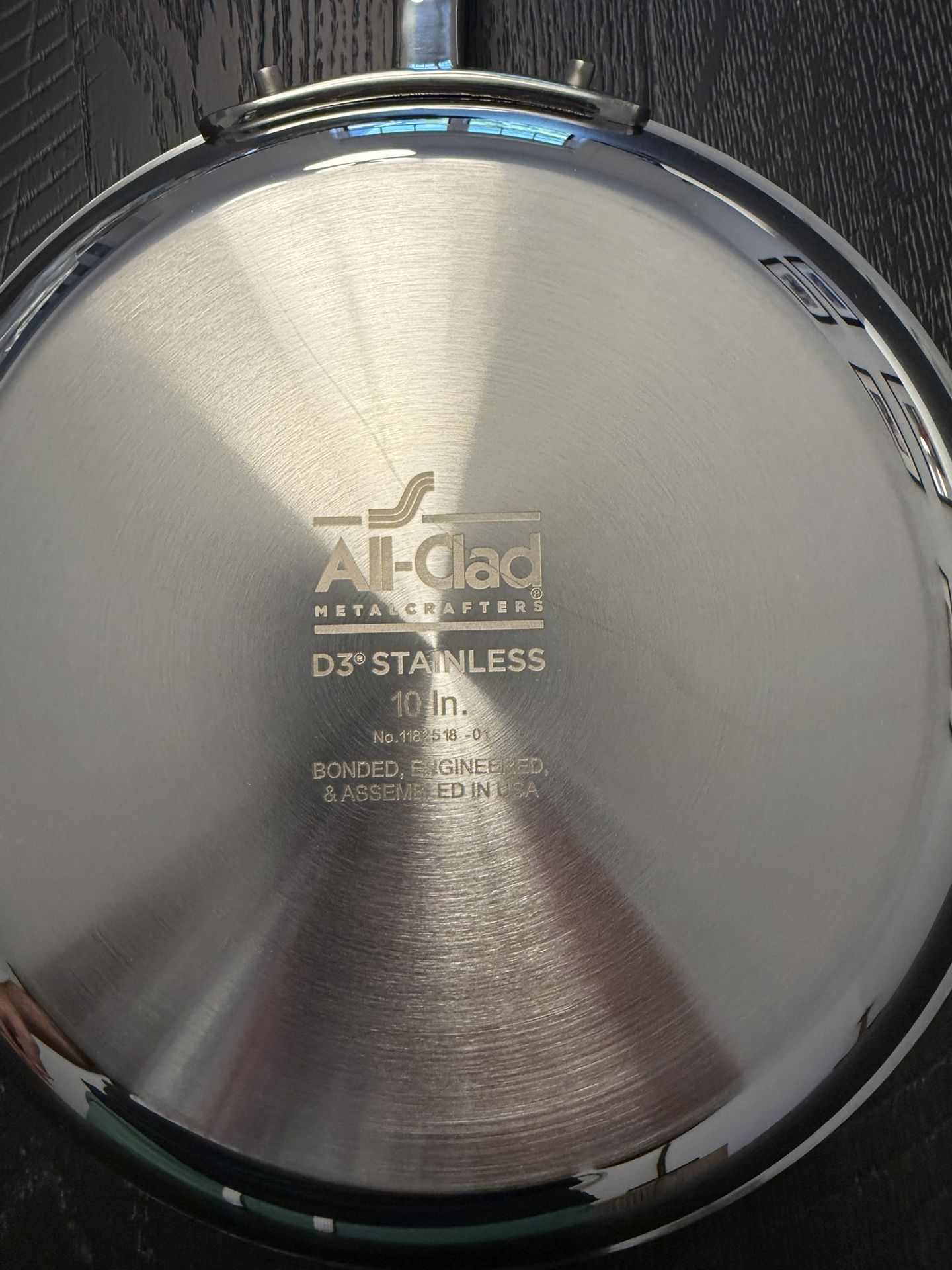 New All Clad 10 Inch Frying Pan