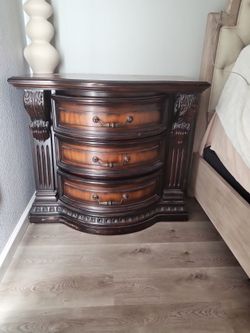 Fairmont 3 Drawer nightstand