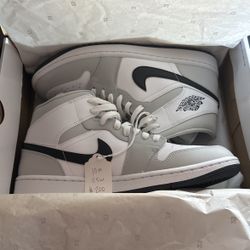 Nike Air Jordan’s Mids