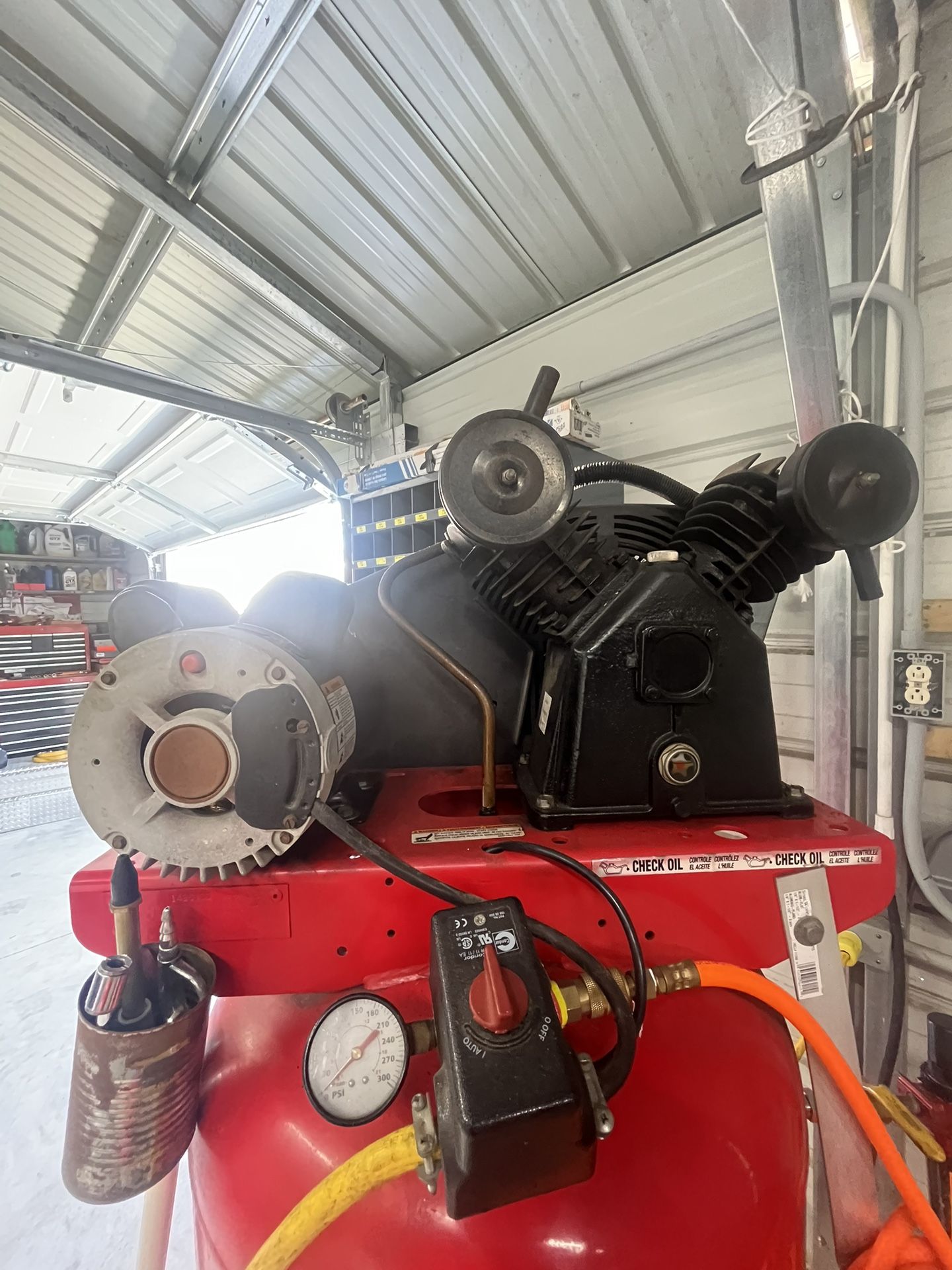 Air compressor