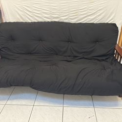 Free Sofa Bed/futon 