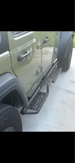 Drop side step for Jeep
