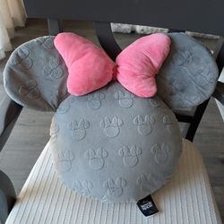 Minnie Mouse Pillow