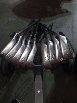 Ping Eye 2 + Cobra Driver & Tournament bag w/ Foldable caddy