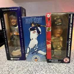 Bobble heads-Johnson, Kent, Schilling