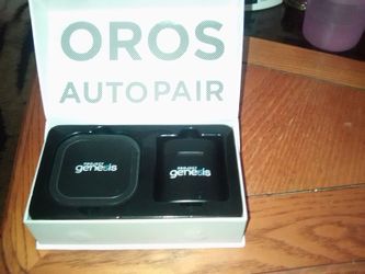Wireless earbuds wireless charger