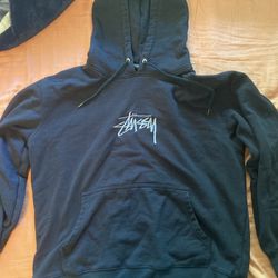 Stussy Embroidered Hoodie - L