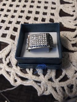 Nice Ring sz 10