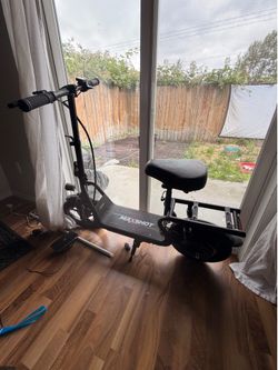 Electric scooter