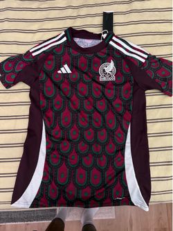 Mexico Jersey Women Size S (Brand New with tags on)