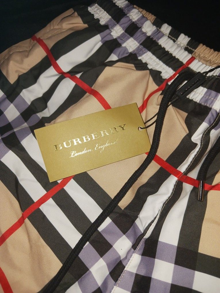 Burberry Men Shorts
