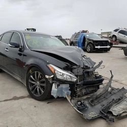 2017 Infiniti Q70 Parts