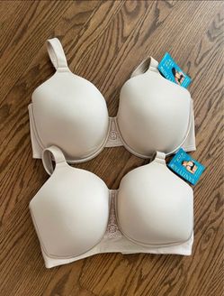2 vanity fair bras