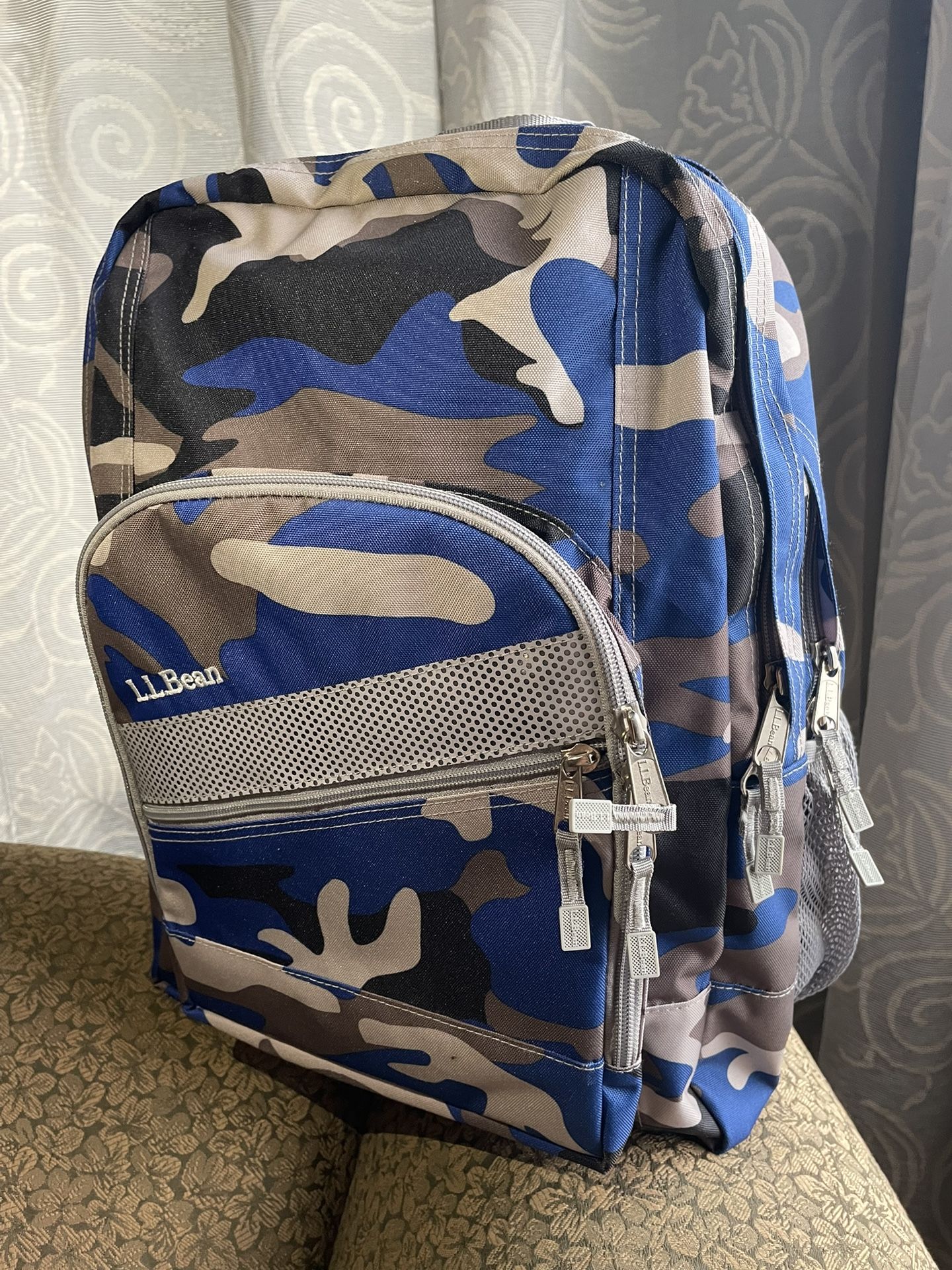 LL Bean Unisex Adult Weatherproof 37L Deluxe School Backpack Ocean Blue Camo
