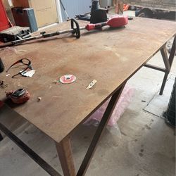 Metal table