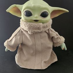 MATTEL Disney Star Wars Baby Yoda the child Mandalorian 11 inch Tall Plush