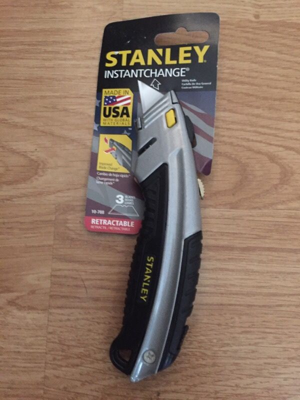 Stanley instant change utility knife