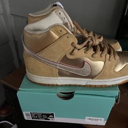 Nike SB Dunk 