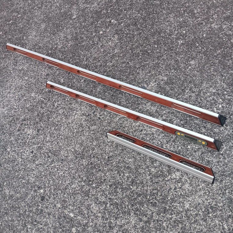 Smart Level 72in 48in 24in(One Digital Module) Almost NewCondition. Many Other Tools. For Pick Up Fremont Sea. No Low Ball/Trades Please.Yes I Have It