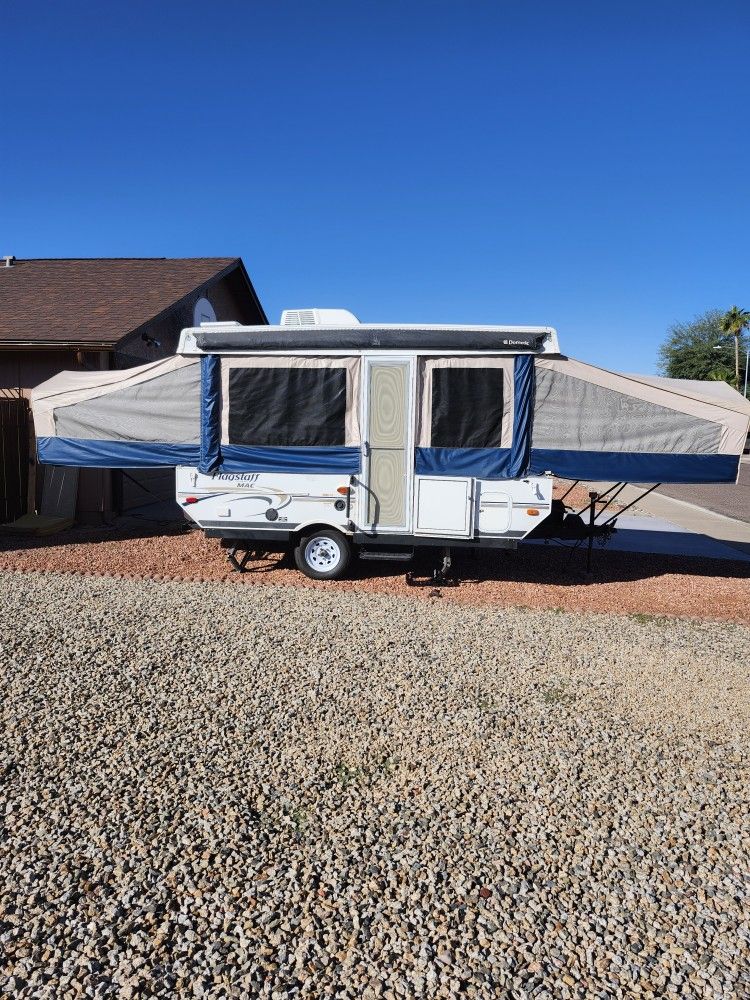 2012 Forest River Flagstaff Mac 228D